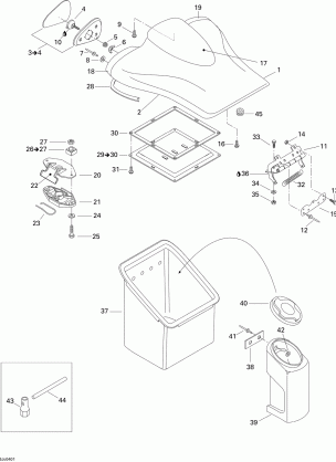 09- Front Storage Compartment