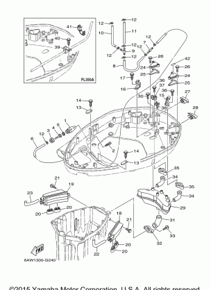 BOTTOM COWLING 2