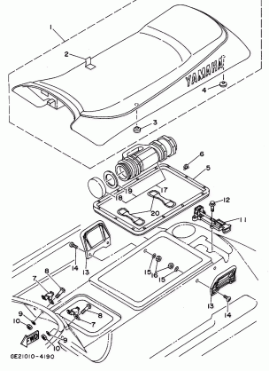 SEAT UNDER LOCKER